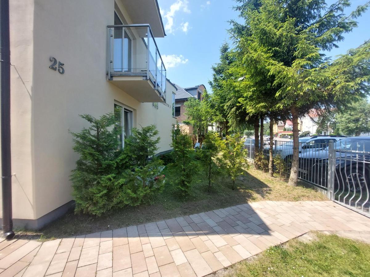 Bursztyn 2 Appartement Rewal Buitenkant foto