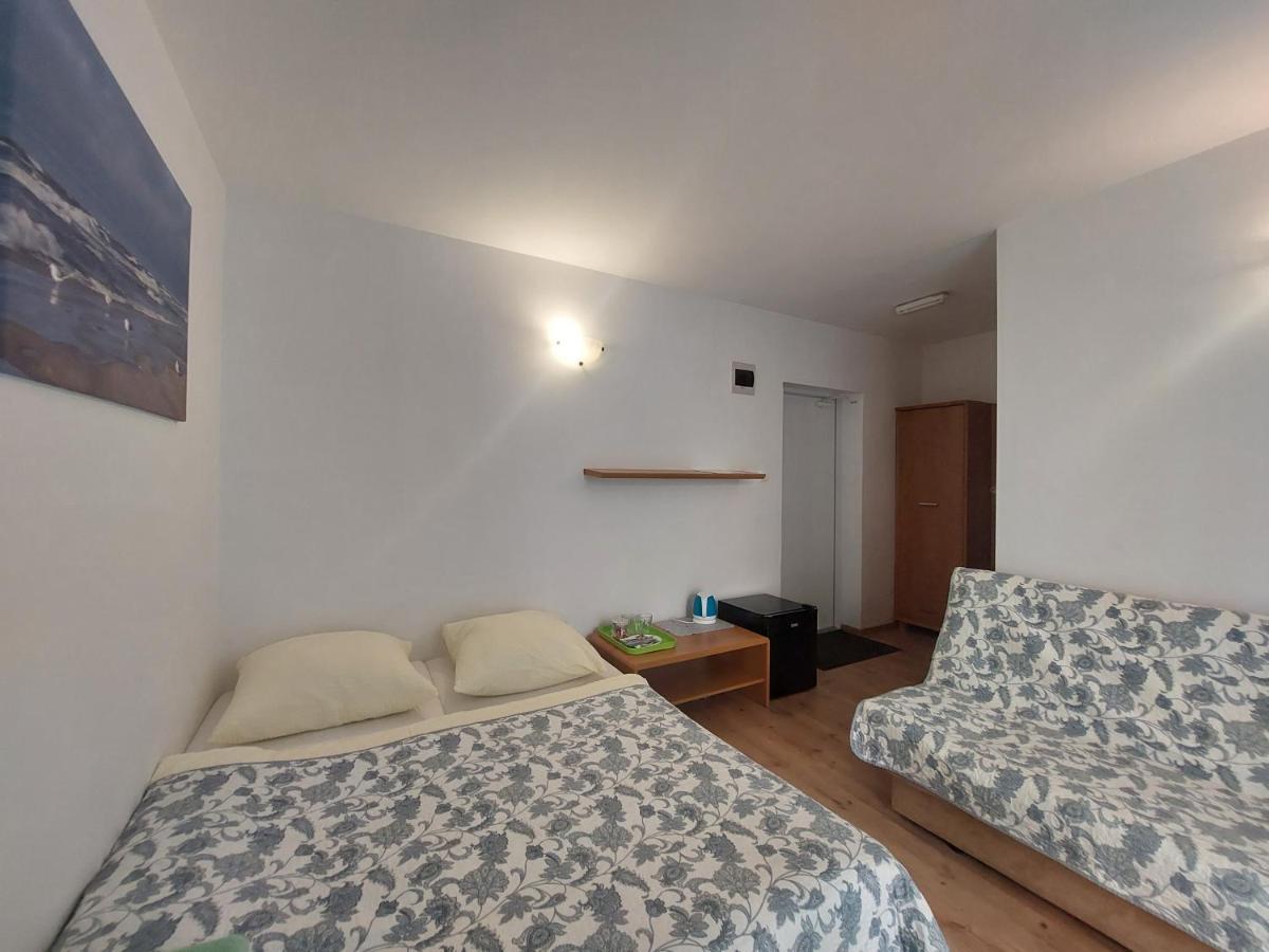 Bursztyn 2 Appartement Rewal Buitenkant foto