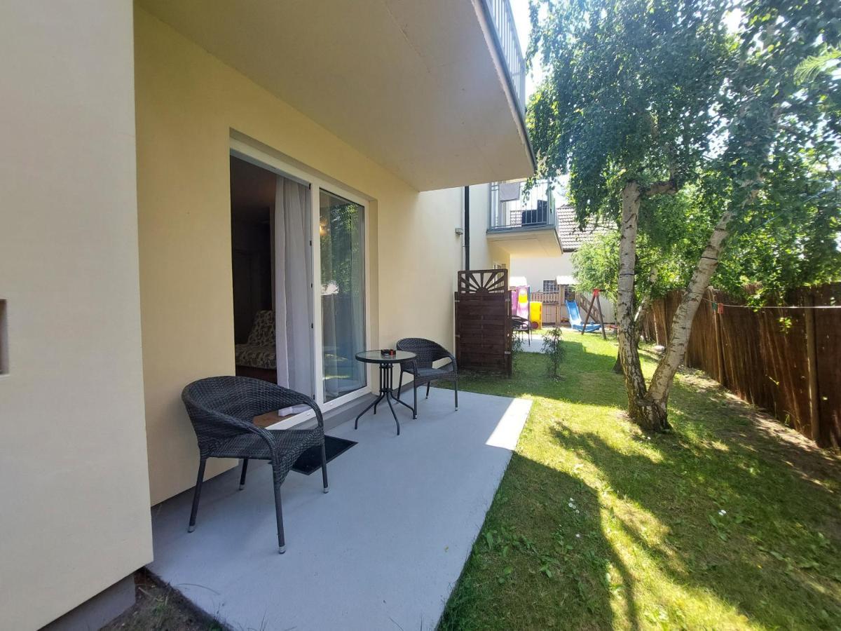 Bursztyn 2 Appartement Rewal Buitenkant foto
