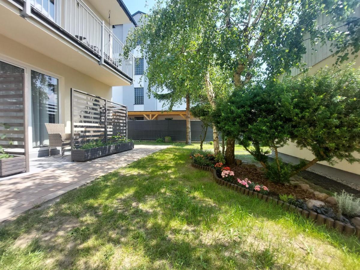 Bursztyn 2 Appartement Rewal Buitenkant foto