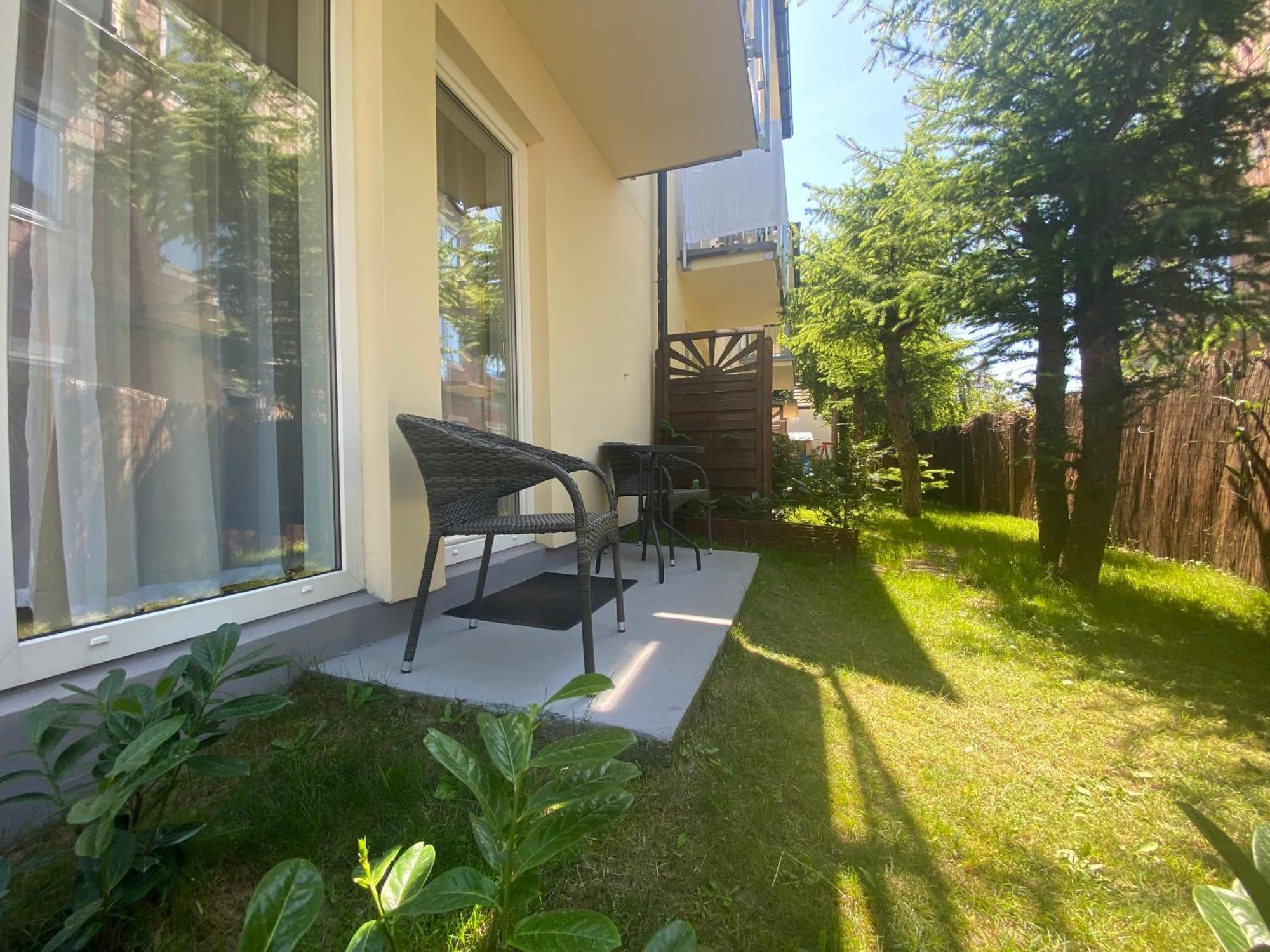 Bursztyn 2 Appartement Rewal Buitenkant foto